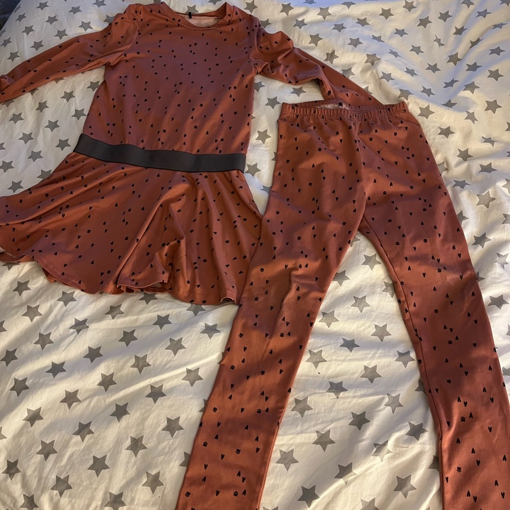 Deux par Deux Terracotta Top with Black Heart Accents